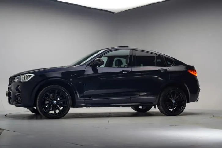 BMW X4 2016 photo 2