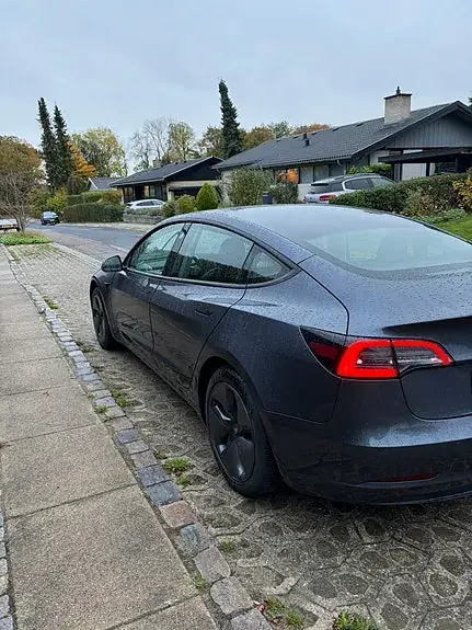 Tesla Model 3 2020 photo 4