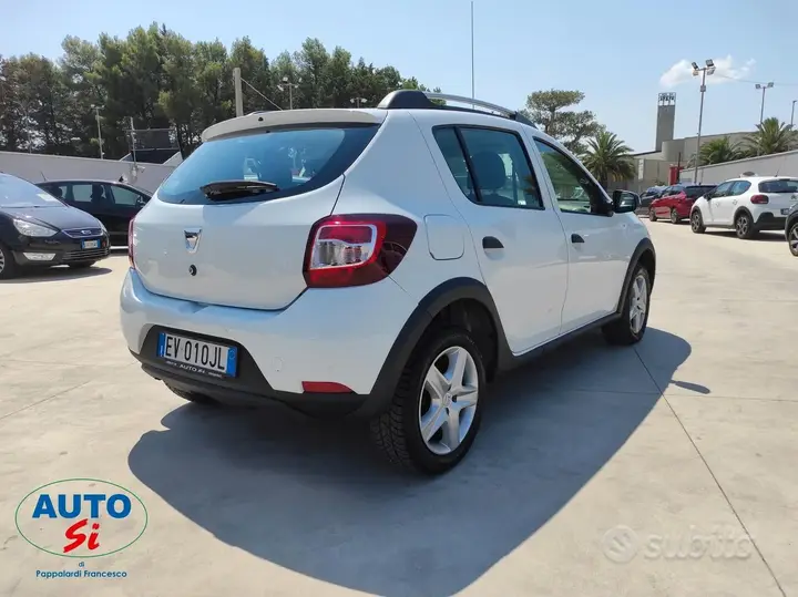 Dacia Sandero 2014 photo 5
