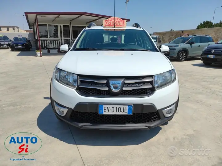 Dacia Sandero 2014 photo 2
