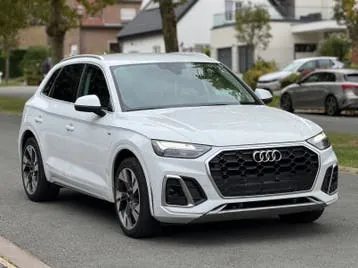 Audi Q5 2022 photo 2