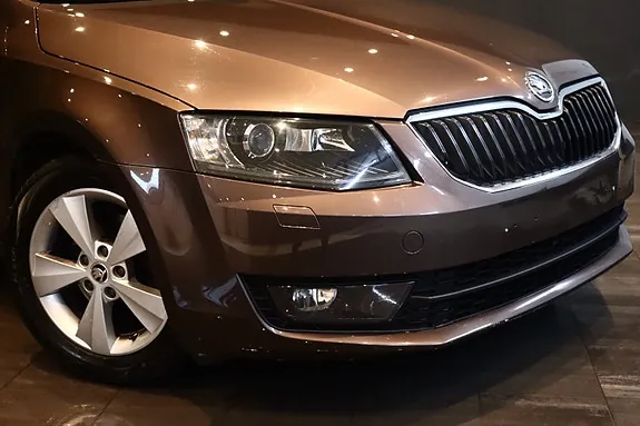 Skoda Octavia 2014 photo 4