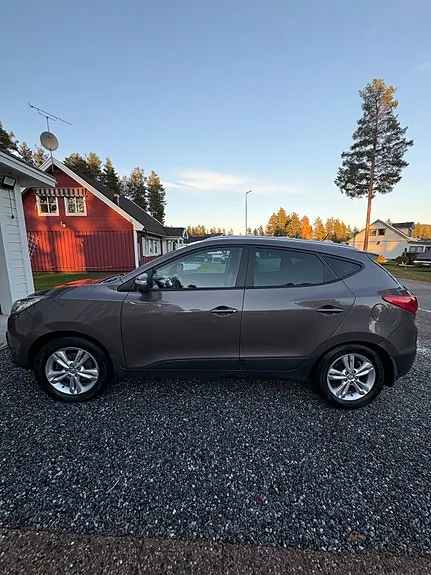 Hyundai Ix35 2012 photo 2