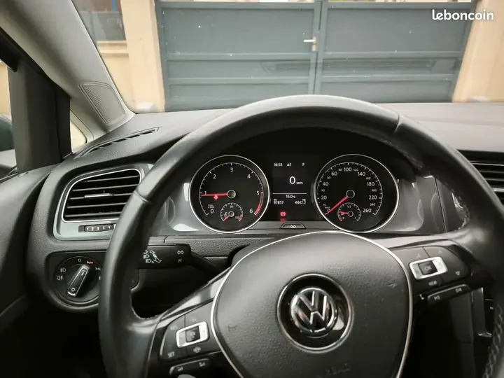 Volkswagen Golf 2018 photo 3
