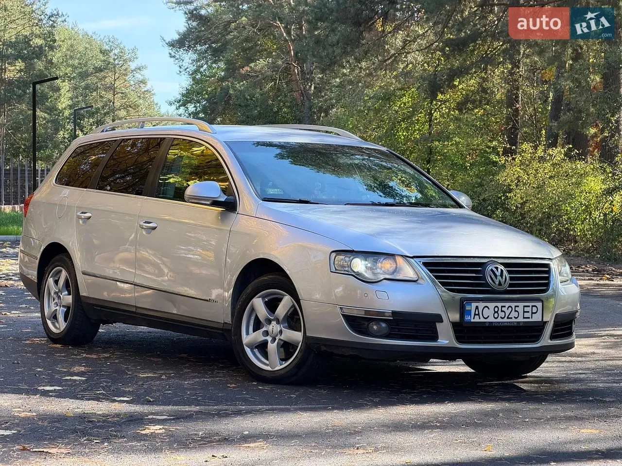 Volkswagen Passat 2009 photo 2