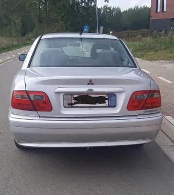 Mitsubishi Carisma