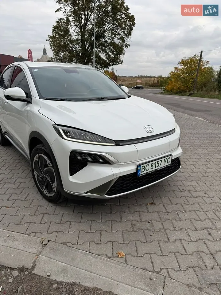 Honda M-Nv 2024 photo 3