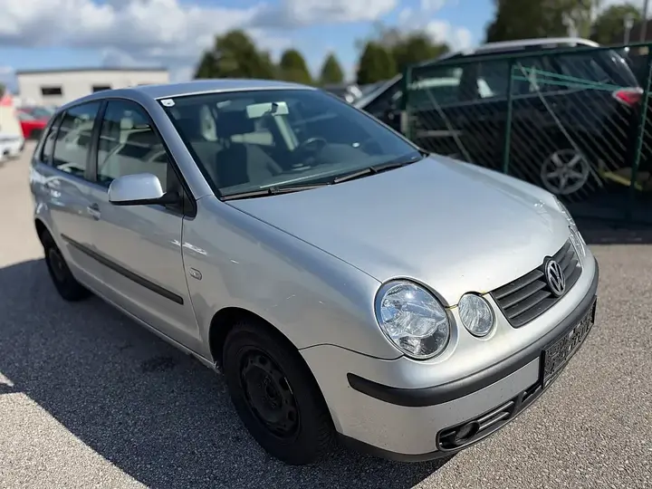 Volkswagen Polo 2004 photo 2