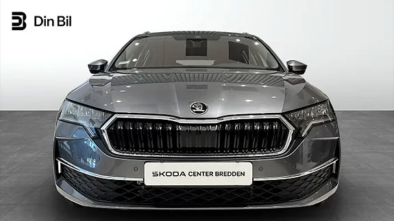 Skoda Octavia 2027 photo 2