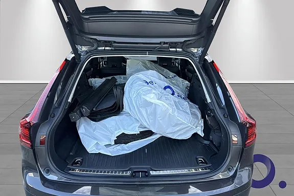 Volvo V90 Cross Country 2021 photo 5