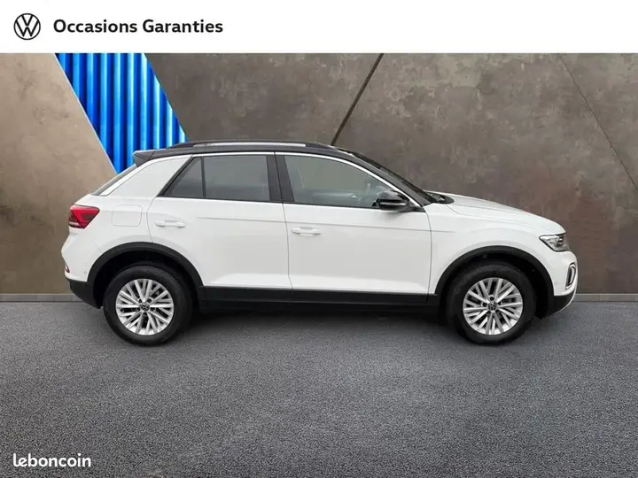 Volkswagen T-Roc 2023 photo 5