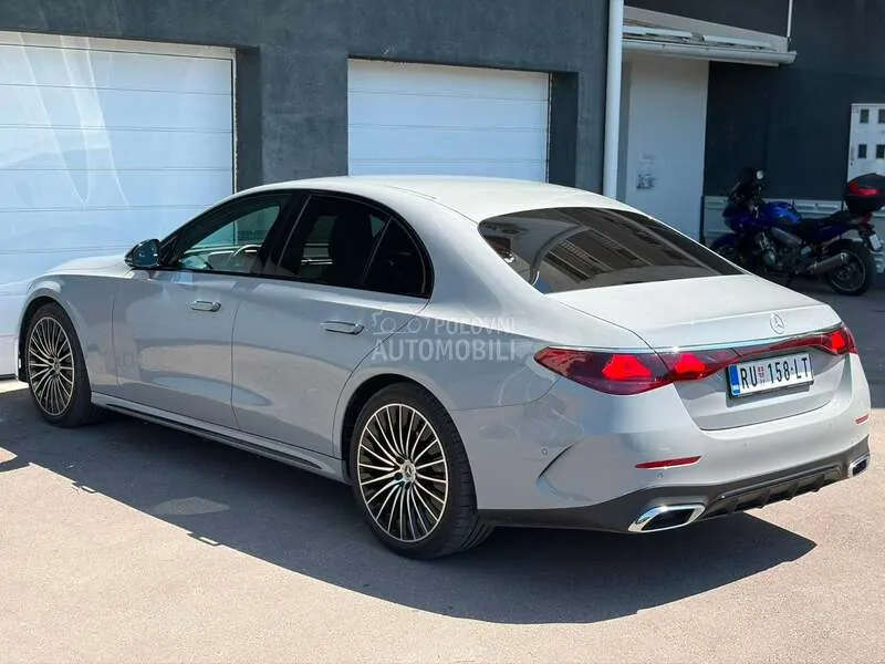 Mercedes-Benz E 220 2024 photo 5