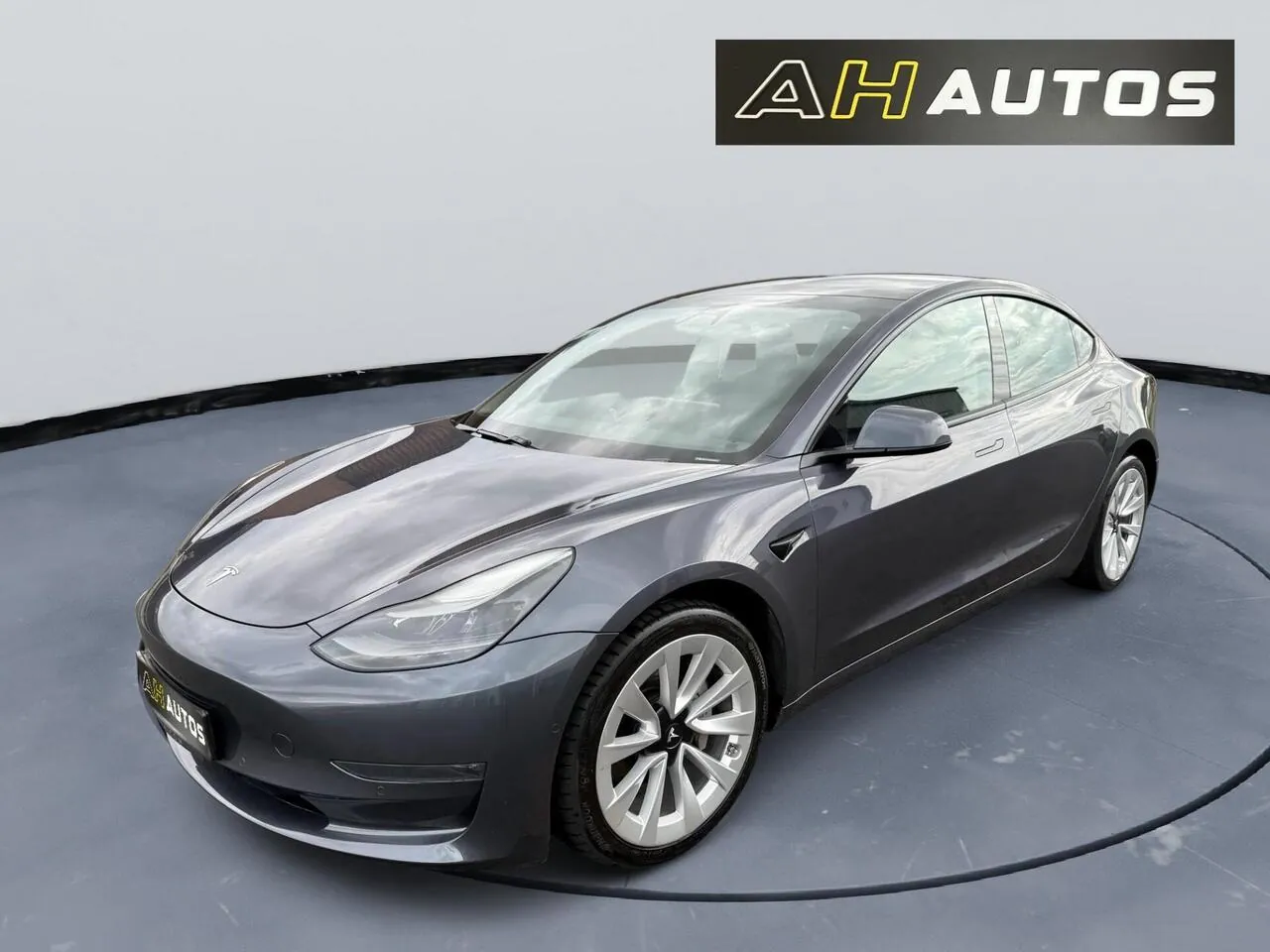 Tesla Model 3 2021 photo 4