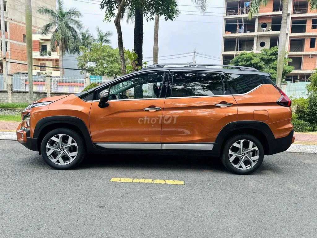 Mitsubishi Xpander Cross 2023 photo 2