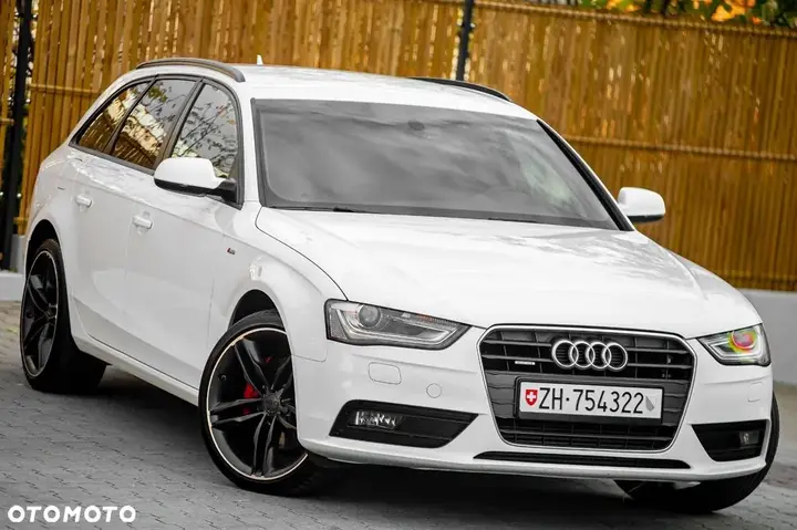 Audi A4 Avant 2012 photo 3