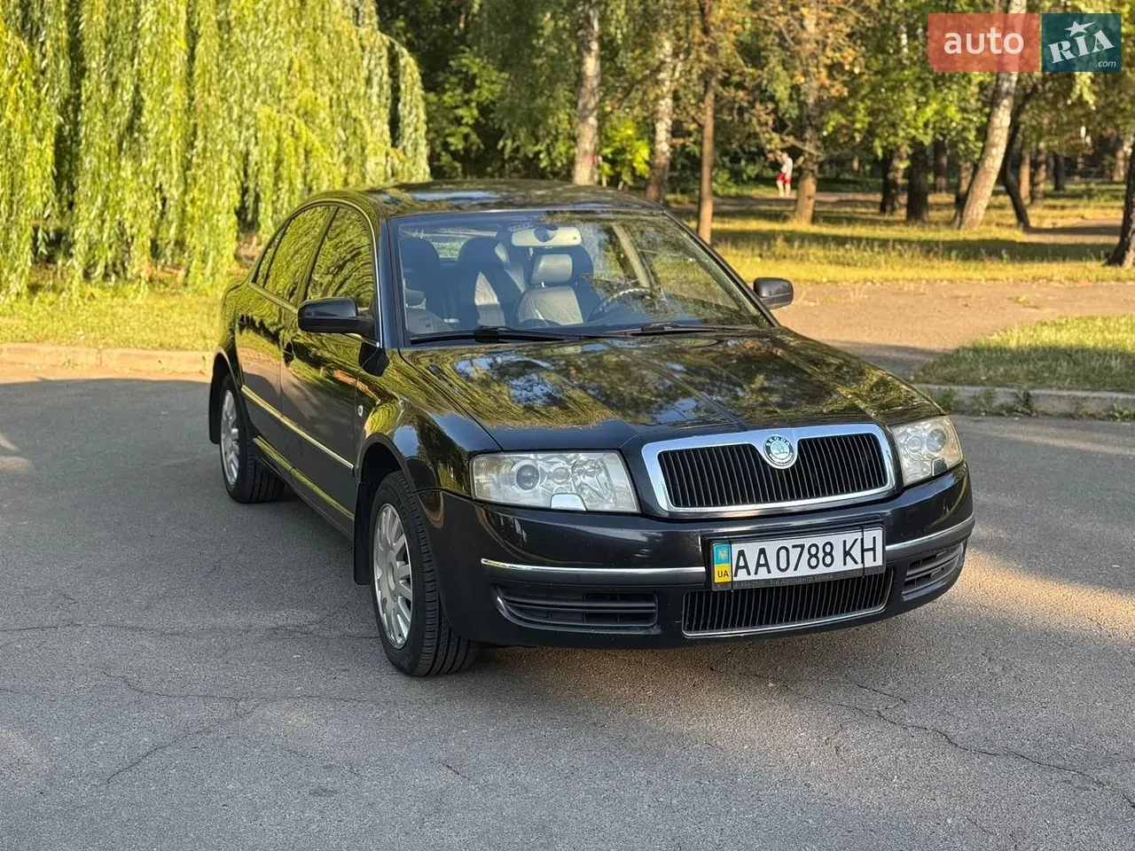 Skoda Superb 2005 photo 2