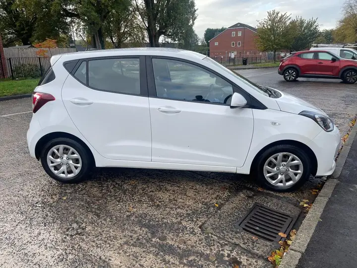 Hyundai I10 2018 photo 2