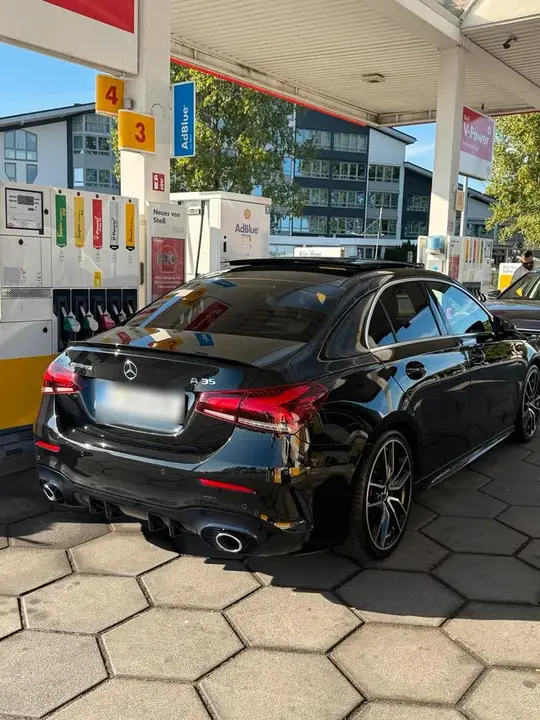 Mercedes-Benz A 35 Amg