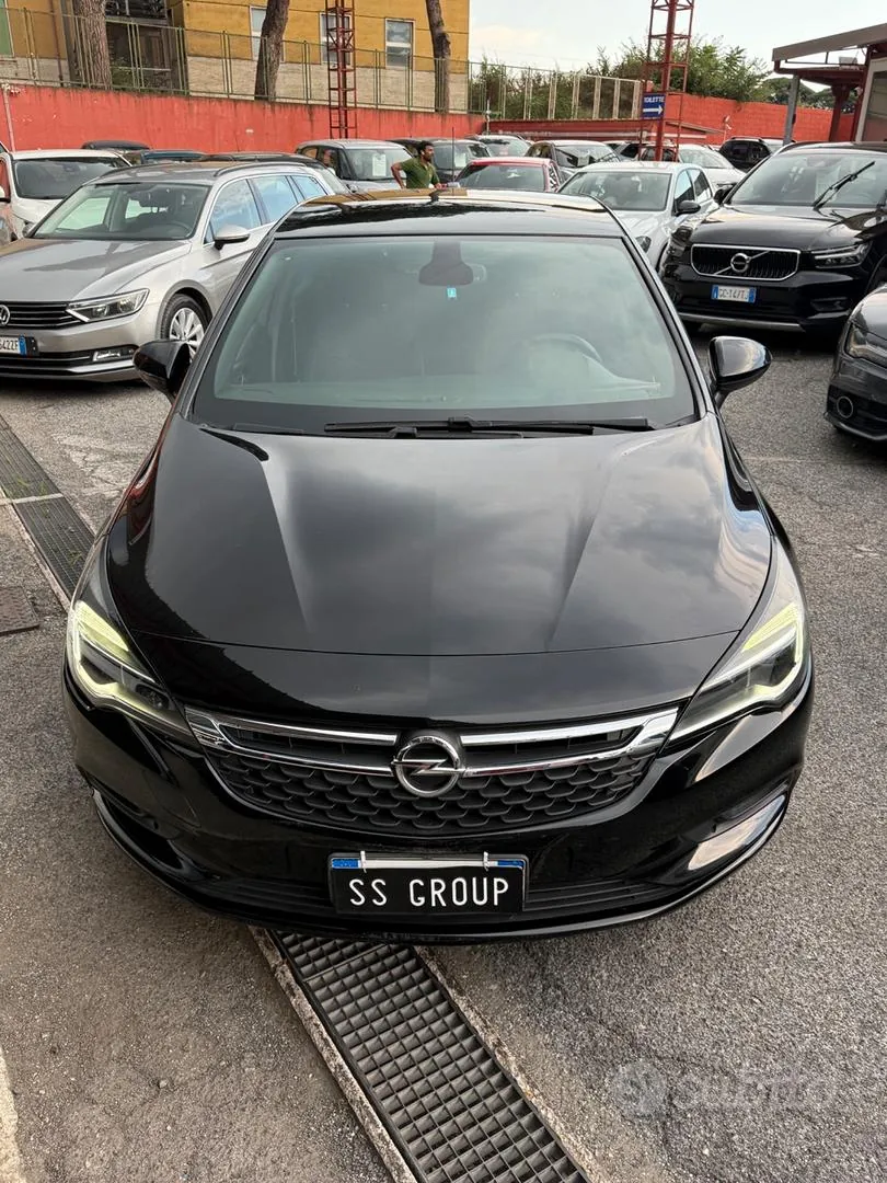 Opel Astra 2018 photo 2