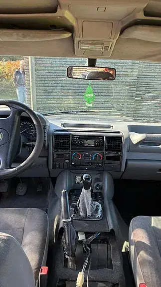 Land Rover Discovery 1998 photo 4