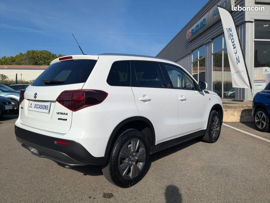 Suzuki Vitara 2023 photo 3