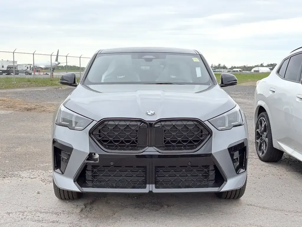 BMW X2 2026 photo 2