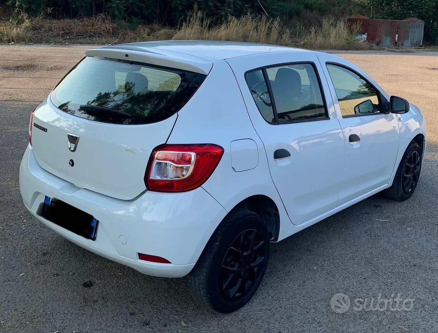 Dacia Sandero 2015 photo 3