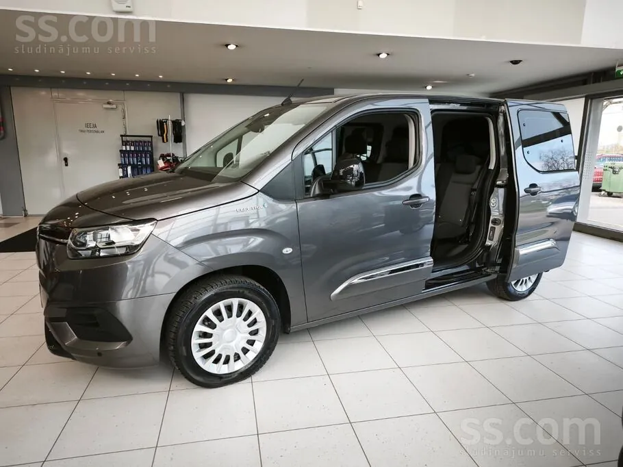 Toyota Proace City Verso 2023 photo 5