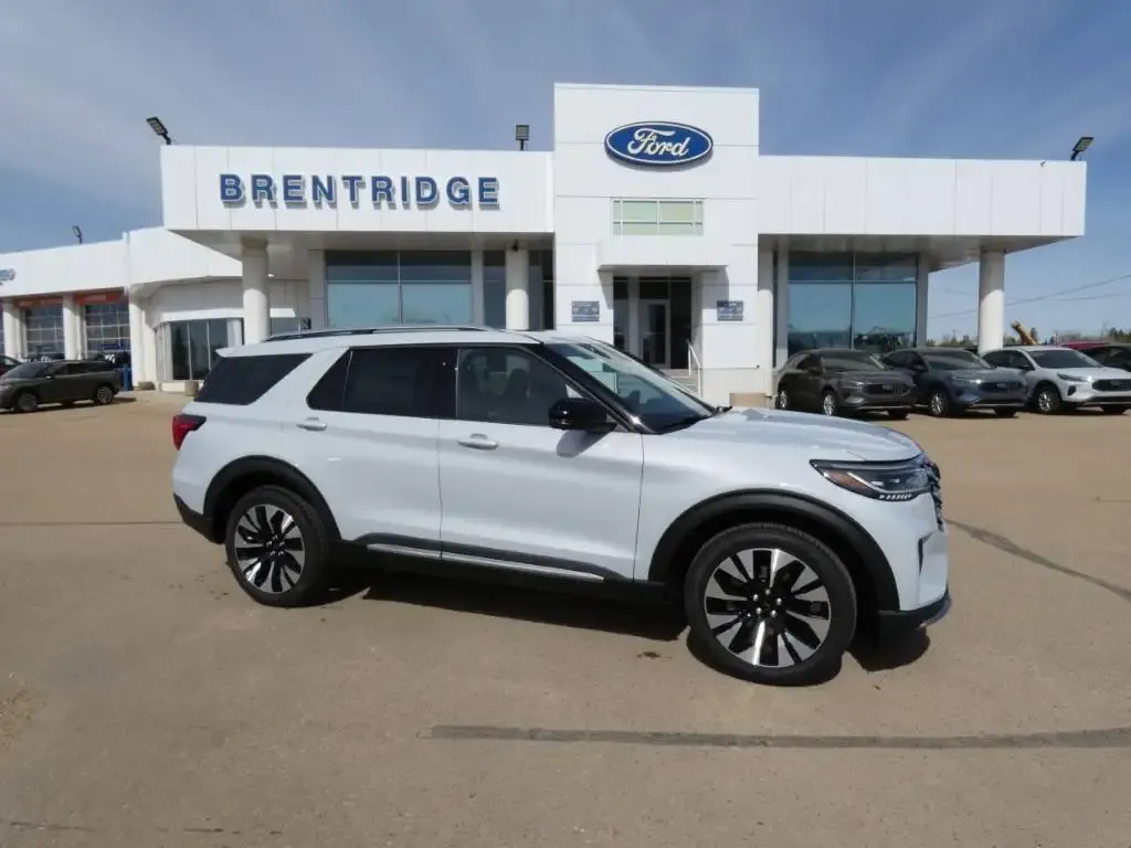 Ford Explorer 2026 photo 3