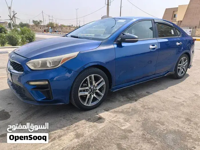 Kia Forte 2021 photo 2