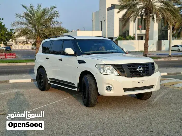 Nissan Patrol 2012 photo 4
