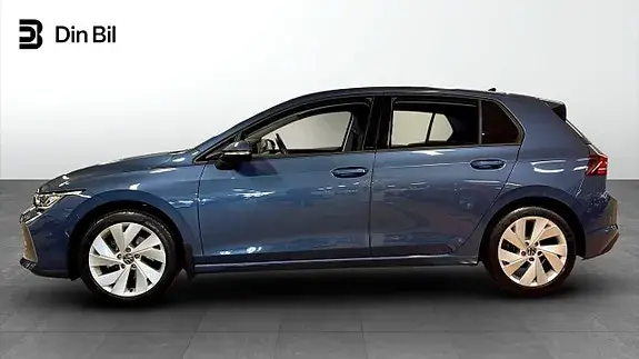 Volkswagen Golf I 2025 photo 2