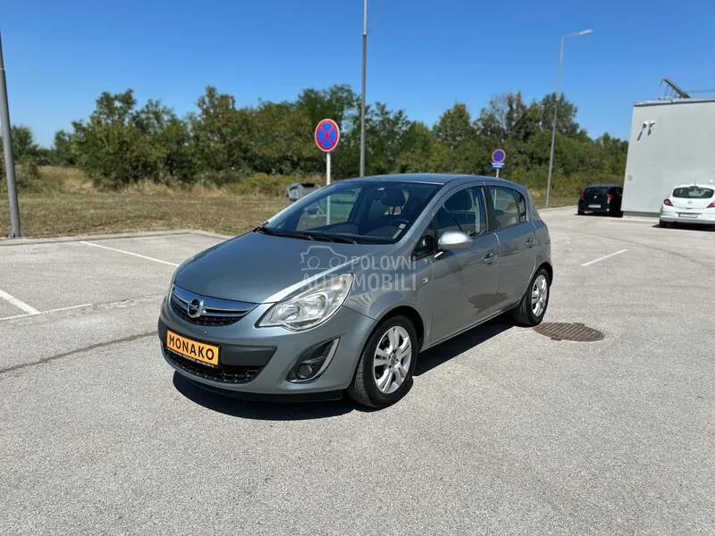 Opel Corsa D 2011 photo 2