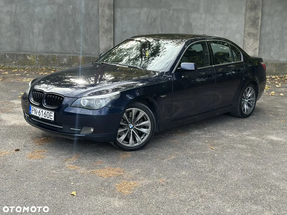 BMW E60 2009 photo 2