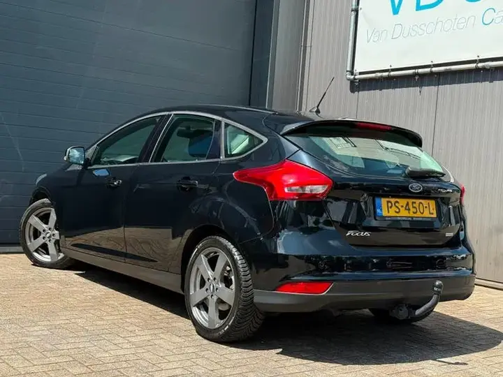 Ford Focus 2017 photo 3