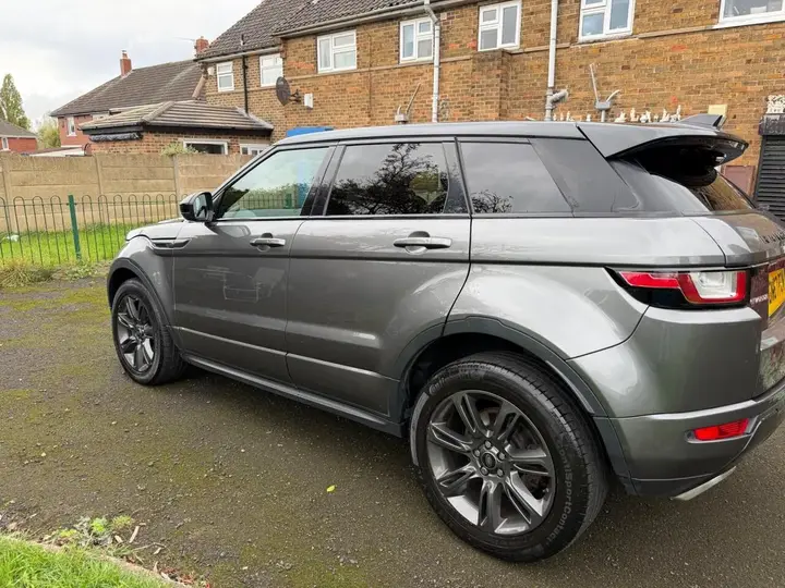 Land Rover Range Rover Evoque 2017 photo 3