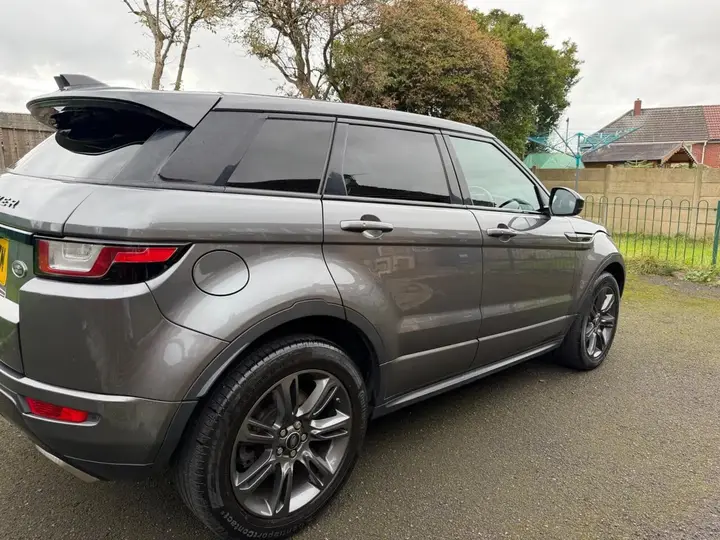 Land Rover Range Rover Evoque 2017 photo 4