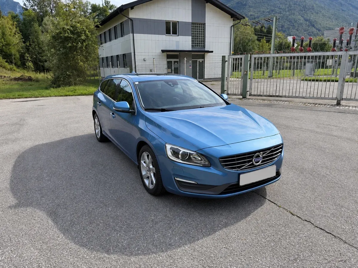Volvo V60 2014 photo 2