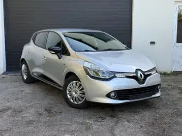 Renault Clio 2016 photo 2