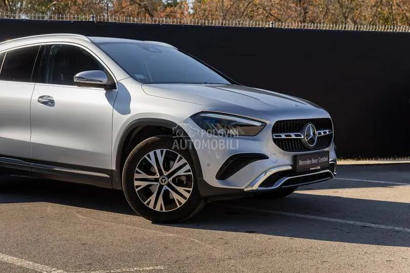 Mercedes-Benz Gla 180 2024 photo 2
