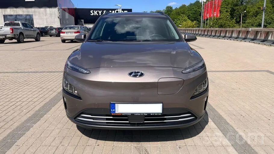 Hyundai Kona 2023 photo 2
