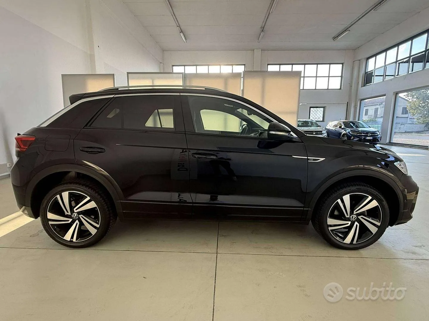 Volkswagen T-Roc 2023 photo 4