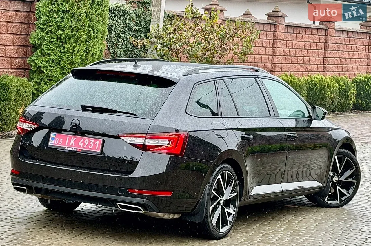 Skoda Superb 2017 photo 4