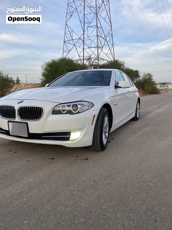 BMW 5 Series 2011 photo 3
