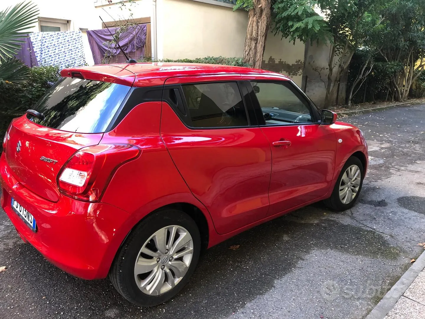Suzuki Swift 2018 photo 2
