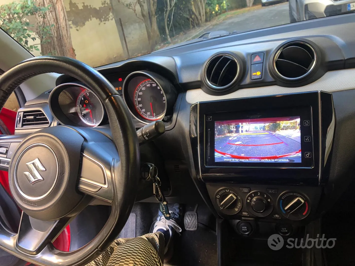 Suzuki Swift 2018 photo 5