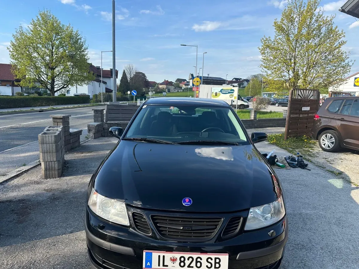 Saab 9-3 2004 photo 3