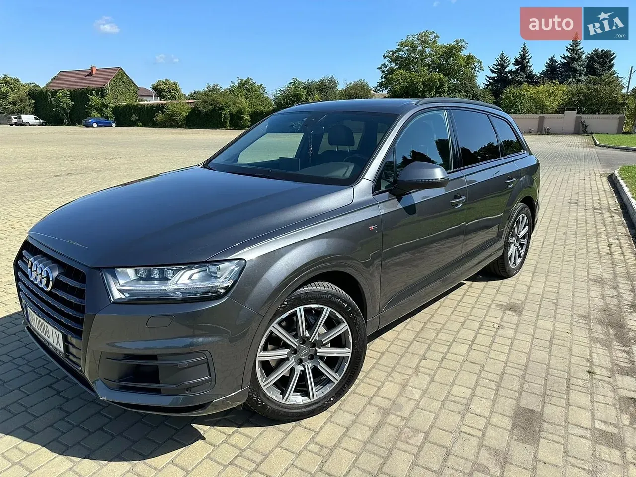 Audi Q7 2019 photo 3