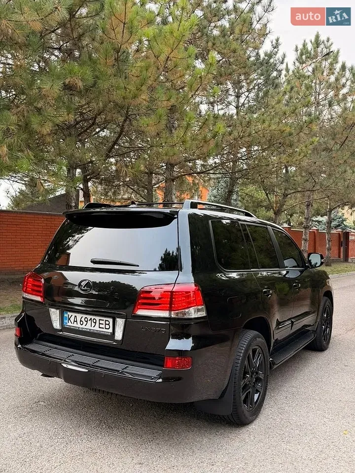 Lexus Lx 2015 photo 4
