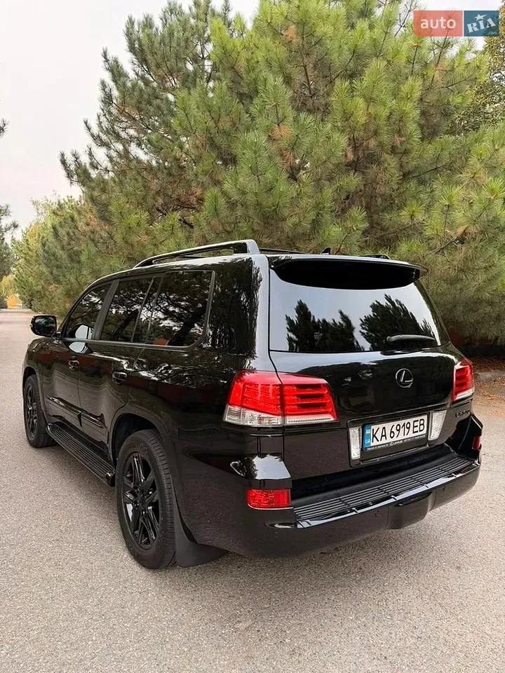 Lexus Lx 2015 photo 3